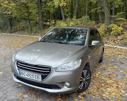 Серый Пежо 301, объемом двигателя 1.2 л и пробегом 206 тыс. км за 4700 $, фото 1 на Automoto.ua