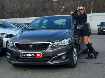 Сірий Пежо 301, об'ємом двигуна 1.2 л та пробігом 196 тис. км за 5500 $, фото 1 на Automoto.ua