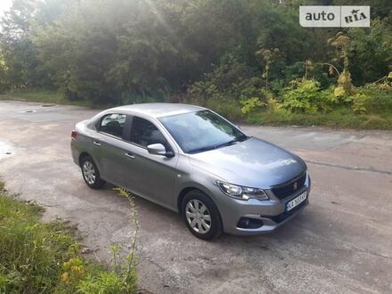 Пежо 301 2020 у Києві на Automoto.ua Сірий Пежо 301, об'ємом двигуна 1.59 л та пробігом 62 тис. км за 10700 $, фото 1 на Automoto.ua