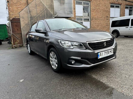Сірий Пежо 301, об'ємом двигуна 1.59 л та пробігом 37 тис. км за 9300 $, фото 1 на Automoto.ua