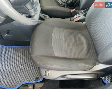 Синий Пежо 301, объемом двигателя 1.56 л и пробегом 197 тыс. км за 8500 $, фото 7 на Automoto.ua