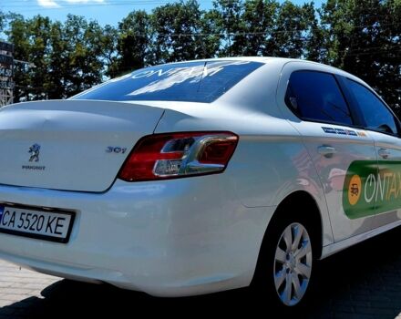 Білий Пежо 304, об'ємом двигуна 1.2 л та пробігом 210 тис. км за 4700 $, фото 1 на Automoto.ua