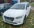 Пежо 304 2016 у Києві на Automoto.ua Білий Пежо 304, об'ємом двигуна 1.2 л та пробігом 370 тис. км за 4500 $, фото 1 на Automoto.ua