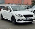 Пежо 304 2018 у Києві на Automoto.ua Білий Пежо 304, об'ємом двигуна 1.2 л та пробігом 170 тис. км за 4700 $, фото 2 на Automoto.ua