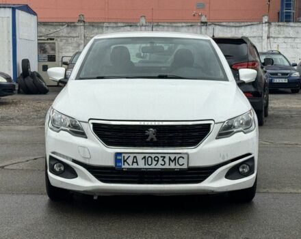 Пежо 304 2018 у Києві на Automoto.ua Білий Пежо 304, об'ємом двигуна 1.2 л та пробігом 170 тис. км за 4700 $, фото 3 на Automoto.ua