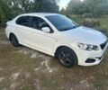 Белый Пежо 304, объемом двигателя 1.6 л и пробегом 60 тыс. км за 8400 $, фото 7 на Automoto.ua