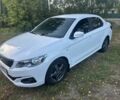 Белый Пежо 304, объемом двигателя 1.6 л и пробегом 60 тыс. км за 8400 $, фото 1 на Automoto.ua