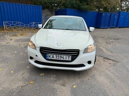 Белый Пежо 304, объемом двигателя 1.2 л и пробегом 245 тыс. км за 4800 $, фото 1 на Automoto.ua