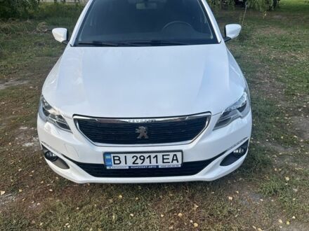 Білий Пежо 304, об'ємом двигуна 1.6 л та пробігом 60 тис. км за 8500 $, фото 1 на Automoto.ua