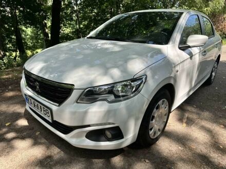 Белый Пежо 304, объемом двигателя 1.6 л и пробегом 158 тыс. км за 8500 $, фото 1 на Automoto.ua