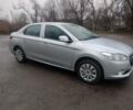 Сірий Пежо 304, об'ємом двигуна 1.2 л та пробігом 320 тис. км за 3600 $, фото 1 на Automoto.ua