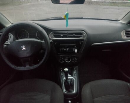 Сірий Пежо 304, об'ємом двигуна 1.2 л та пробігом 320 тис. км за 3600 $, фото 7 на Automoto.ua