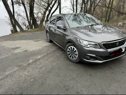 Серый Пежо 304, объемом двигателя 1.6 л и пробегом 90 тыс. км за 8000 $, фото 1 на Automoto.ua