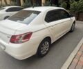 Белый Пежо 305, объемом двигателя 1.6 л и пробегом 108 тыс. км за 6100 $, фото 2 на Automoto.ua