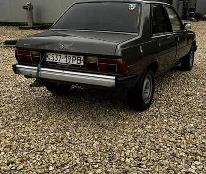 Серый Пежо 305, объемом двигателя 1.6 л и пробегом 1 тыс. км за 204 $, фото 7 на Automoto.ua