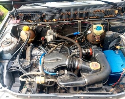 Серый Пежо 305, объемом двигателя 1.6 л и пробегом 100 тыс. км за 900 $, фото 2 на Automoto.ua