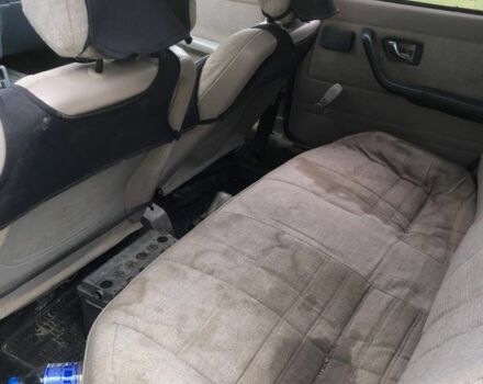 Серый Пежо 305, объемом двигателя 1.6 л и пробегом 1 тыс. км за 204 $, фото 6 на Automoto.ua