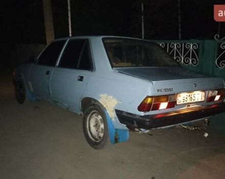 Синий Пежо 305, объемом двигателя 0 л и пробегом 484 тыс. км за 600 $, фото 3 на Automoto.ua