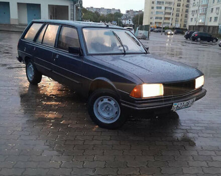 Синій Пежо 305, об'ємом двигуна 1.8 л та пробігом 100 тис. км за 722 $, фото 2 на Automoto.ua