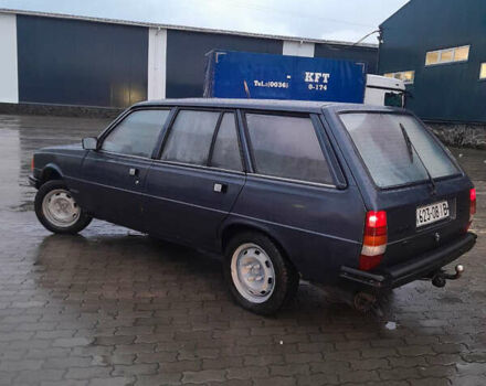 Синій Пежо 305, об'ємом двигуна 1.8 л та пробігом 100 тис. км за 722 $, фото 4 на Automoto.ua