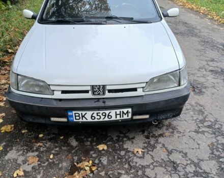 Белый Пежо 306, объемом двигателя 1.4 л и пробегом 364 тыс. км за 1300 $, фото 2 на Automoto.ua