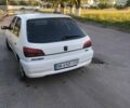 Білий Пежо 306, об'ємом двигуна 1.4 л та пробігом 350 тис. км за 2100 $, фото 2 на Automoto.ua
