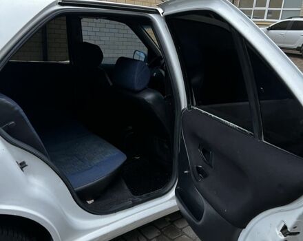 Білий Пежо 306, об'ємом двигуна 1.4 л та пробігом 320 тис. км за 1650 $, фото 16 на Automoto.ua