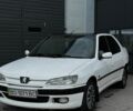 Белый Пежо 306, объемом двигателя 1.36 л и пробегом 314 тыс. км за 1900 $, фото 1 на Automoto.ua