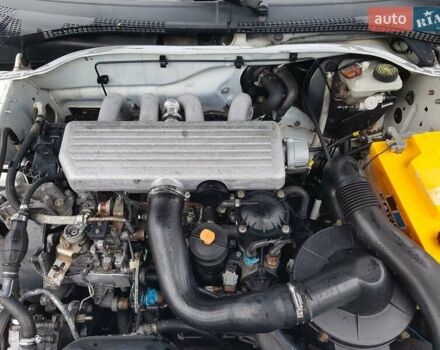 Білий Пежо 306, об'ємом двигуна 1.9 л та пробігом 418 тис. км за 2550 $, фото 3 на Automoto.ua