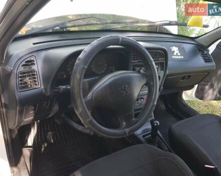 Білий Пежо 306, об'ємом двигуна 1.9 л та пробігом 418 тис. км за 2550 $, фото 20 на Automoto.ua