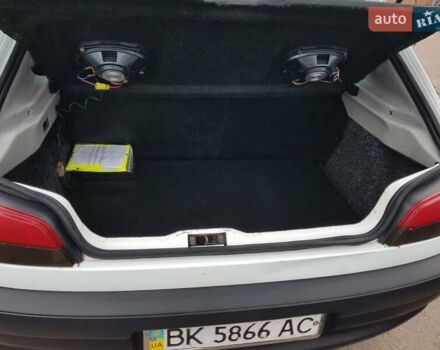 Білий Пежо 306, об'ємом двигуна 1.9 л та пробігом 418 тис. км за 2550 $, фото 10 на Automoto.ua