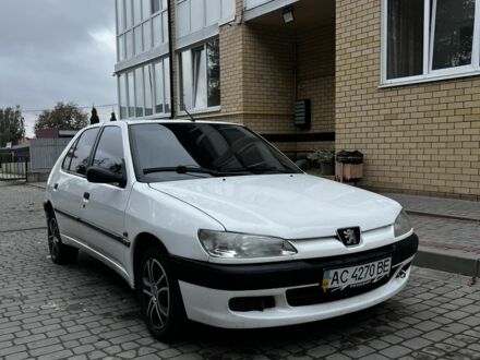 Пежо 306 1998 у Луцьку на Automoto.ua Білий Пежо 306, об'ємом двигуна 1.4 л та пробігом 320 тис. км за 1650 $, фото 1 на Automoto.ua