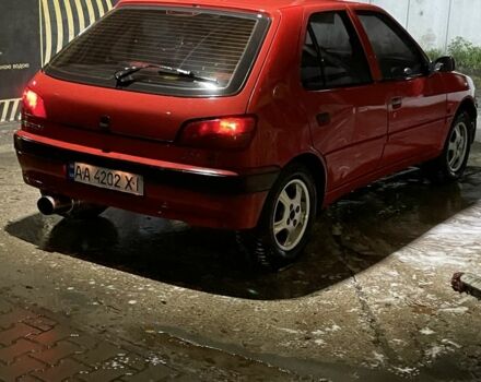 Красный Пежо 306, объемом двигателя 1.4 л и пробегом 358 тыс. км за 1000 $, фото 5 на Automoto.ua