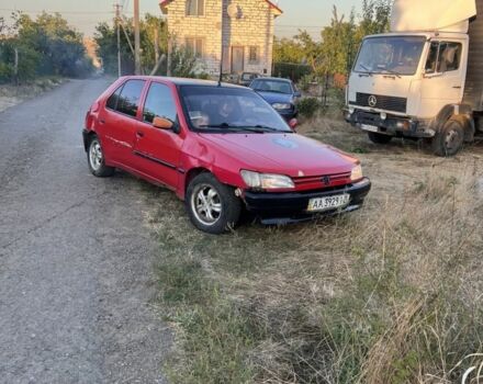 Красный Пежо 306, объемом двигателя 1.4 л и пробегом 3 тыс. км за 600 $, фото 1 на Automoto.ua