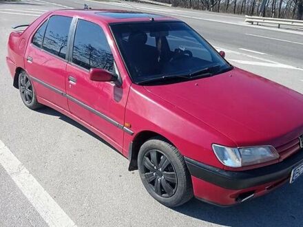 Пежо 306 1996 в Бродах на Automoto.ua Красный Пежо 306, объемом двигателя 1.4 л и пробегом 290 тыс. км за 2200 $, фото 1 на Automoto.ua