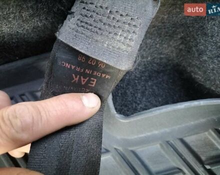 Пежо 306, объемом двигателя 1.4 л и пробегом 350 тыс. км за 2400 $, фото 34 на Automoto.ua