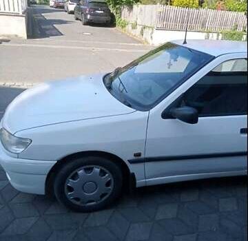 Пежо 306, объемом двигателя 1.4 л и пробегом 350 тыс. км за 2400 $, фото 16 на Automoto.ua