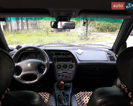 Пежо 306, объемом двигателя 1.8 л и пробегом 345 тыс. км за 2800 $, фото 6 на Automoto.ua