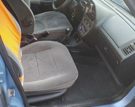 Синий Пежо 306, объемом двигателя 2 л и пробегом 357 тыс. км за 3000 $, фото 3 на Automoto.ua