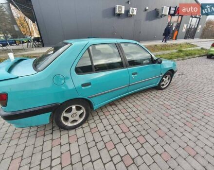 Зеленый Пежо 306, объемом двигателя 1.8 л и пробегом 360 тыс. км за 1400 $, фото 2 на Automoto.ua