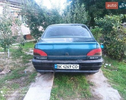 Зеленый Пежо 306, объемом двигателя 1.36 л и пробегом 277 тыс. км за 1800 $, фото 2 на Automoto.ua