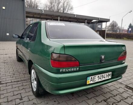 Зеленый Пежо 306, объемом двигателя 1.4 л и пробегом 457 тыс. км за 1700 $, фото 5 на Automoto.ua