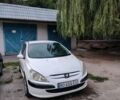Белый Пежо 307, объемом двигателя 1.59 л и пробегом 354 тыс. км за 3400 $, фото 1 на Automoto.ua