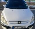 Білий Пежо 307, об'ємом двигуна 2 л та пробігом 350 тис. км за 3200 $, фото 1 на Automoto.ua