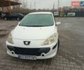 Білий Пежо 307, об'ємом двигуна 1.59 л та пробігом 370 тис. км за 3300 $, фото 6 на Automoto.ua