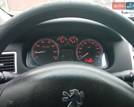 Білий Пежо 307, об'ємом двигуна 1.59 л та пробігом 370 тис. км за 3300 $, фото 3 на Automoto.ua