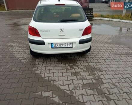 Білий Пежо 307, об'ємом двигуна 1.59 л та пробігом 370 тис. км за 3300 $, фото 5 на Automoto.ua
