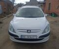 Белый Пежо 307, объемом двигателя 1.6 л и пробегом 400 тыс. км за 3650 $, фото 1 на Automoto.ua
