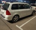 Белый Пежо 307, объемом двигателя 2 л и пробегом 300 тыс. км за 3500 $, фото 1 на Automoto.ua