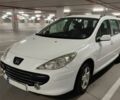 Белый Пежо 307, объемом двигателя 1.6 л и пробегом 23 тыс. км за 3075 $, фото 1 на Automoto.ua